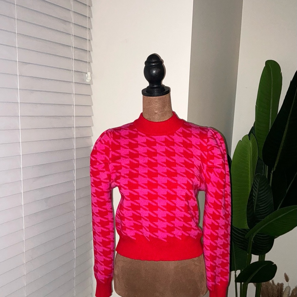 Red and Pink Retro Houndstooth Sweater